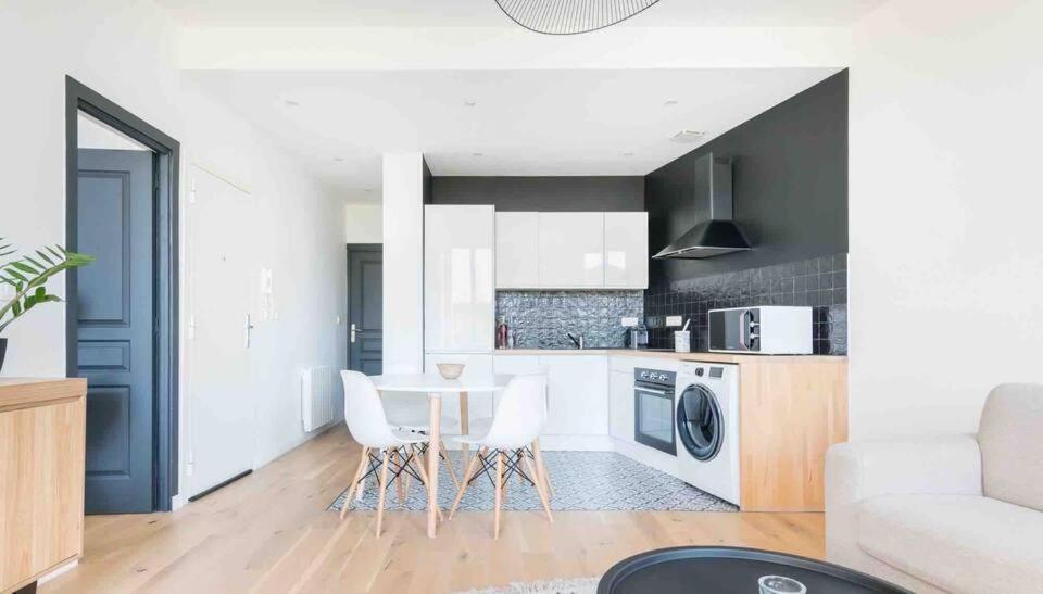 Appartement Neuf • Cosy Et Lumineux • 4 Personnes Марсилия Екстериор снимка